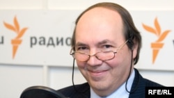 Russia -- Andrey Ostalsky - chief of the russian service of BBC, Moscow studio, 27Nov2008