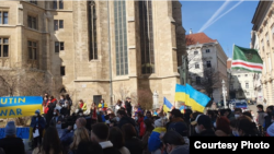 Митинг в Вене против войны в Украине 